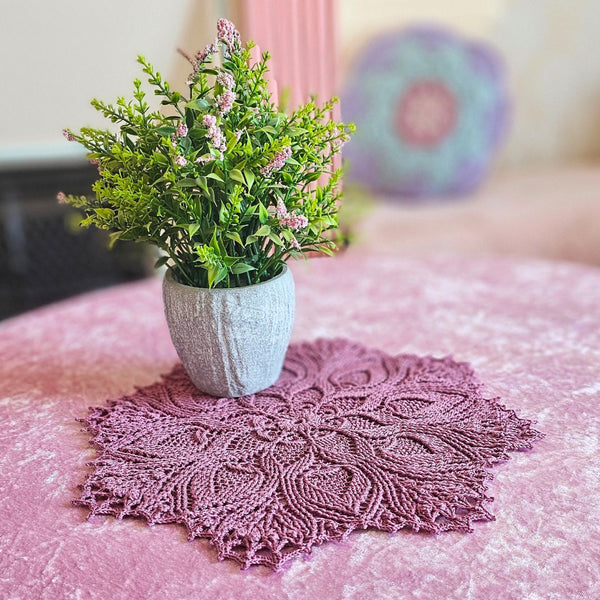 Textured crochet doily pattern "Hanna", a PDF crochet tutorial with text description and a chart for a round textured mandala.