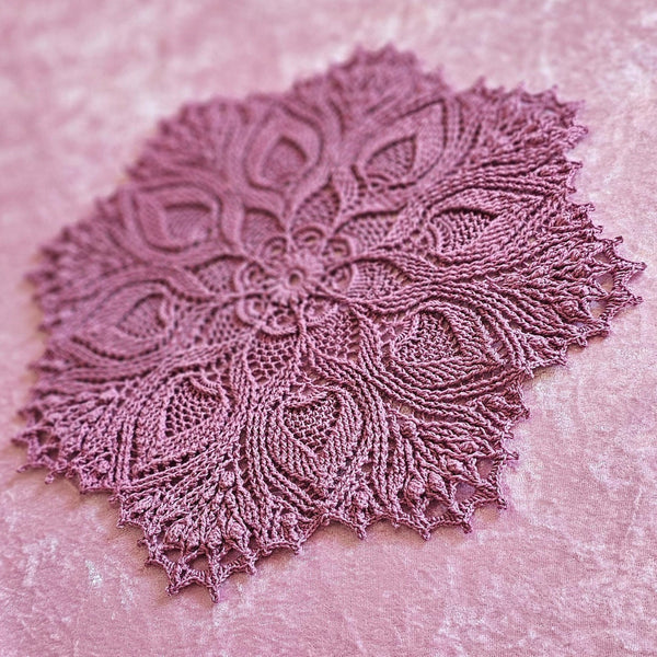 Textured crochet doily pattern "Hanna", a PDF crochet tutorial with text description and a chart for a round textured mandala.