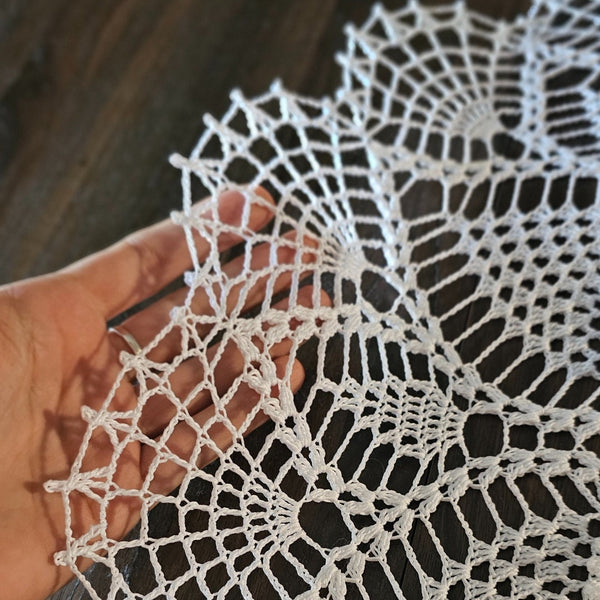 Large snow white crochet lace doily 60cm diameter.