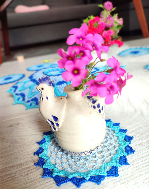 Textured coaster crochet pattern PDF, chart and description for a 3D small doily, easy mini mandala tutorial